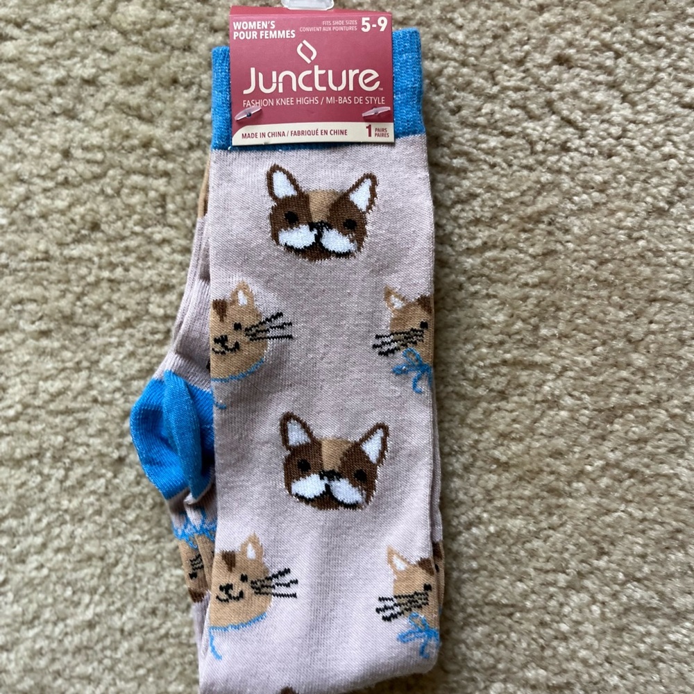 JUNCTURE WOMENS SOCKS CAT THEME SIZE 5-9 NWT